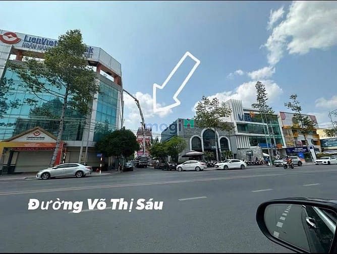 Hình ảnh Bán tòa nhà hơn 1000m2 sàn góc 2 mặt tiền khu dân cư D2D giá 30 tỷ