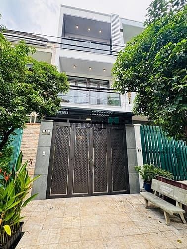 Hình ảnh Nhà Đẹp 3 Tầng KDC Bình Hưng, 72m2, 5PN, Vỉa Hè 3m, Xe Hơi Ngủ Nhà, 9.