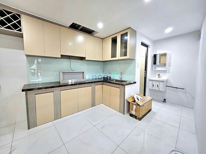 Hình ảnh Nhà đẹp full nội thất - hẻm ô tô Phan Văn Hớn, Quận 12, sổ hồng riêng