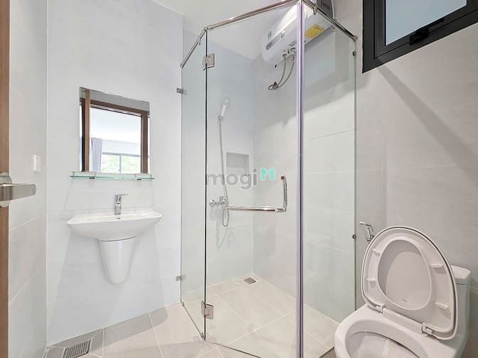 Hình ảnh Cho Thuê CHDV 1 phòng ngủ ban công mới xây Q7 full nội thất, gần lotte