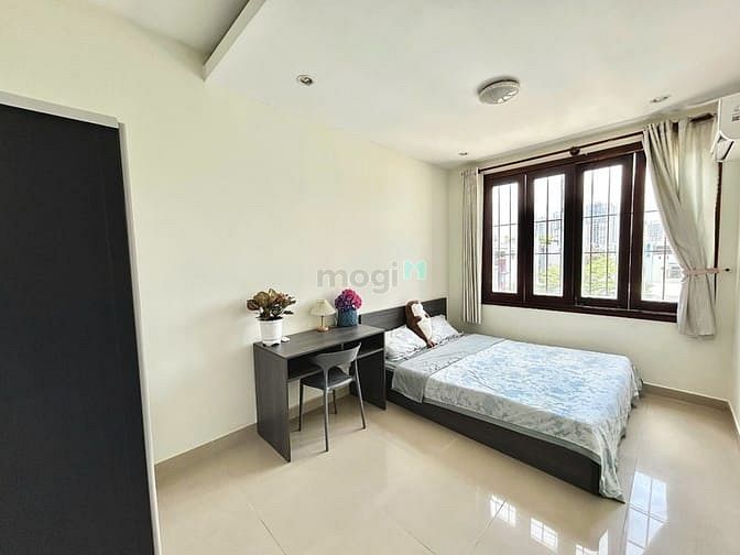 Hình ảnh Cho Thuê CHDV 1 phòng ngủ ban công mới xây Q7 full nội thất, gần lotte