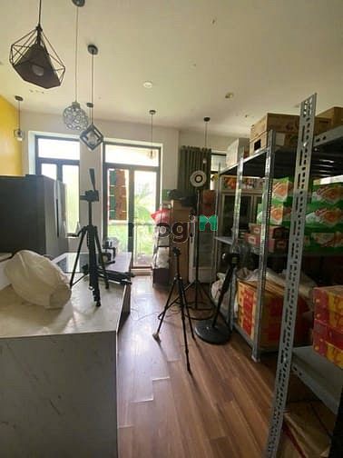 Hình ảnh Hiếm | Mặt phố Lê Thanh Nghị | 42m2 x 5 tầng | MT 6.5m | Giá 27.5 tỷ