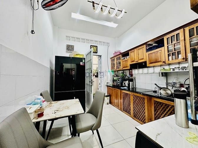 Hình ảnh Bán nhà hẻm xe hơi tải thông Tô Hiến Thành Q.10 - 3m x 15m chỉ 9,75 tỷ