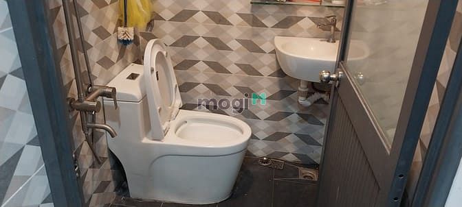 Hình ảnh P Ban Công H 1382 Nguyễn Duy Trinh Gần  ĐH UFM_FPT_Hutech 28m2, 2 Tr 7