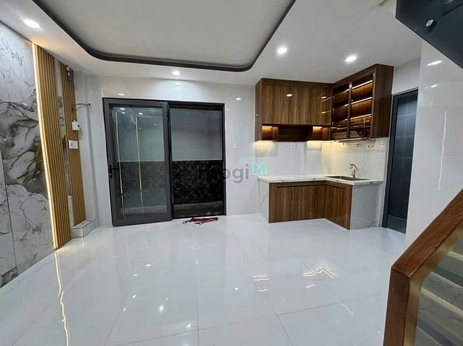 Hình ảnh Cơ hội sở hữu căn nhà 3 tầng gần chợ bình thới chỉ hơn 3 tỷ