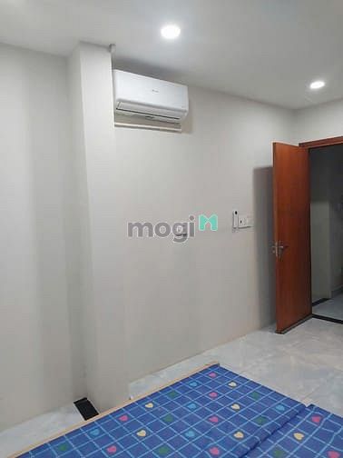 Hình ảnh Phòng Hẻm 108 Lã Xuân Oai Gần FPT, HUTEC, UFM Chỉ 2 Triệu 5 28m2