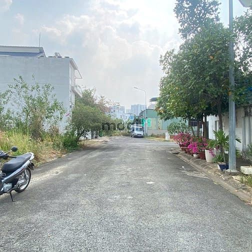Hình ảnh Chính Chủ Gửi Bán Nền Biệt Thự 2 Mặt Tiền Trước Sau, Đường số 51