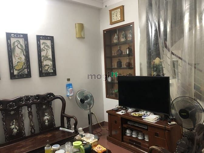 Hình ảnh Hồng Tiến – Long Biên – Ô TÔ – 85 M2 – 3 T – MT 6.9 M – Giá 18.3 Tỷ.