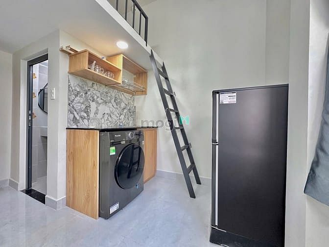 Hình ảnh 🏡 Studio Gác Lửng Full Nội Thất – Ban Công Xanh, Máy Giặt Riêng.