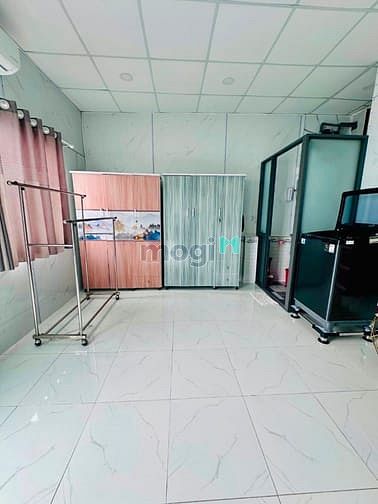 Hình ảnh Chỉ 3 Tỷ 88 - Hẻm Ba Gác - Trần Văn Đang Quận 3 21M2 4 Tầng 3 PN