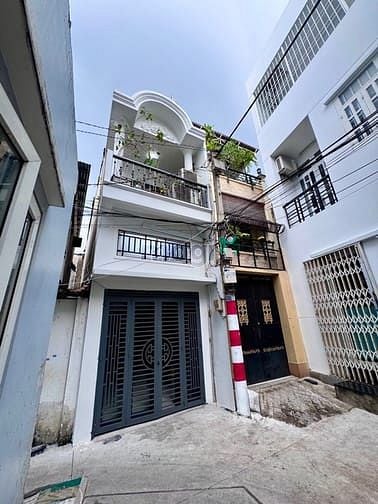 Hình ảnh Bán nhà Bùi Thị Xuân 38m2 mới ở ngay - 3 tầng nở hậu - 6 tỷ nhỉnh