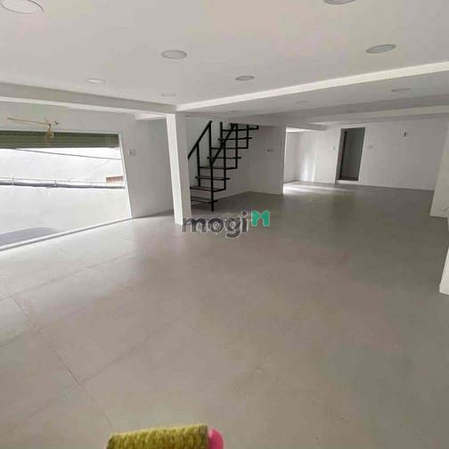 Hình ảnh Cho thuê 2 MT  nhà 77  Nguyễn Cửu Vân Phường 17 Q.Bình Thạ