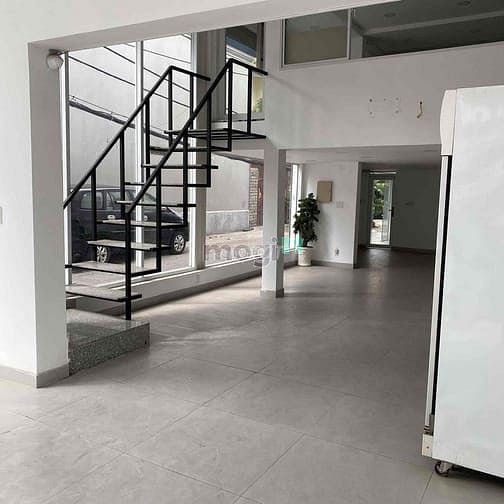 Hình ảnh Cho thuê 2 MT  nhà 77  Nguyễn Cửu Vân Phường 17 Q.Bình Thạ