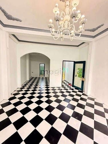 Hình ảnh Cho thuê nhà mặt tiền 438 An Dương Vương Phường 4 Quận 5