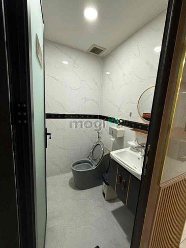 Hình ảnh Cho thuê nhà 25  Hùng Vương Phường 4 Quận 5