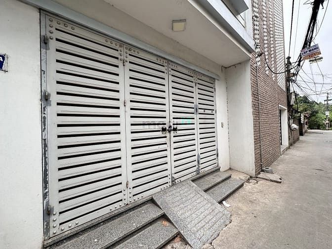 Hình ảnh Phố Bắc Cầu – Long Biêt – Ô TÔ – 93 M2 – 4 T – MT 5 M – Giá 11.4 Tỷ.