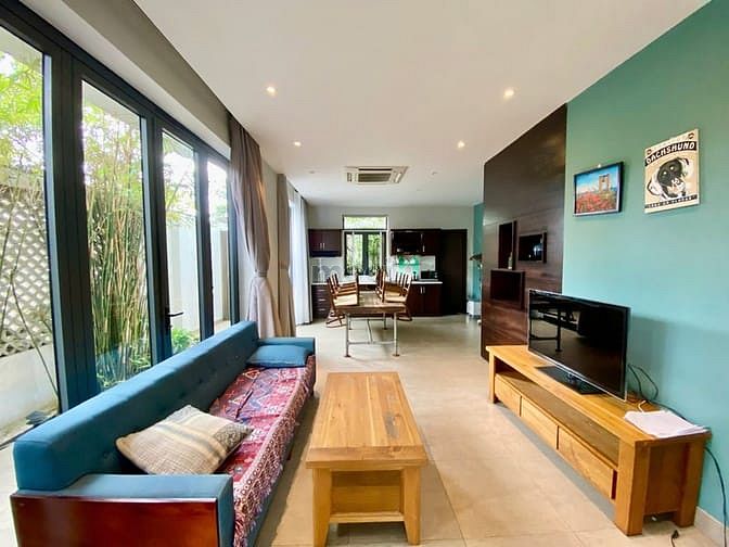 Hình ảnh Cho thuê villa sân vườn 2 phòng ngủ khu Hải Châu gần sông Hàn