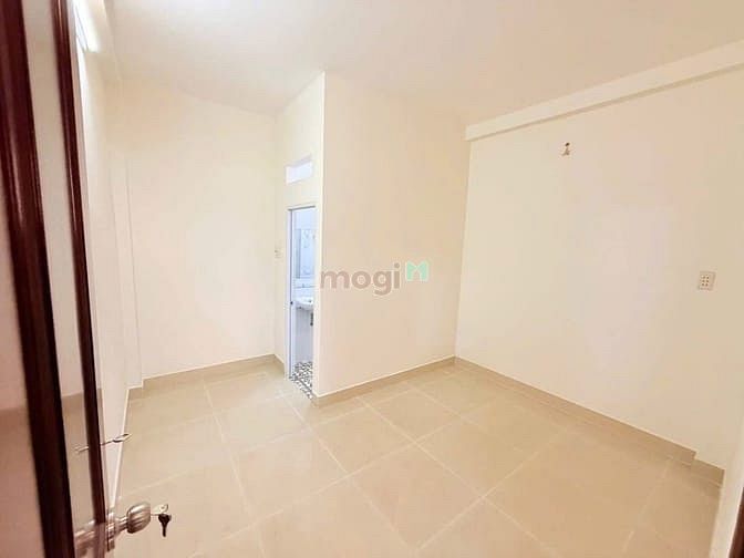 Hình ảnh Bán Nhà Lê Hồng Phong Quận 10 - 36m2 3 Tầng BTCT 4 PN - 7 Tỷ 4