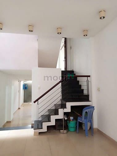Hình ảnh Nhà mặt tiền kinh doanh đúc 4 tầng đường Trần Thị Cờ, Quận 12 sổ riêng