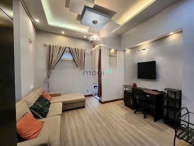 Hình ảnh Cho Thuê Nhà Quận 10 - Đối Diện Bệnh Viện Nhi Đồng - 3PN - 27 Triệu