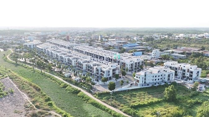 Hình ảnh Nhà phố, biệt thự The Meadow Bình Chánh chỉ 20% nhận nhà, trả chậm 5%