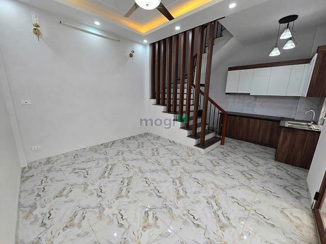 Hình ảnh Giảm chào 100tr Hơn 3 tỷ Sở hữu nhà Đẹp - Yên Nghĩa Hà Đông MT 5M