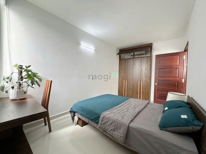 Hình ảnh Cho thuê 2PN 1PK view kính thang máy bảo vệ ngay cầu Công Lý giáp Q1,3
