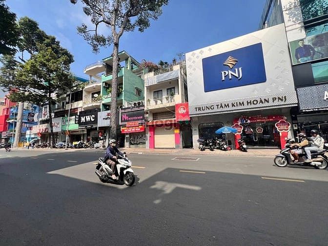 Hình ảnh Cho thuê nhà 86-88 Nguyễn Trãi - Ngang 9m, trệt lầu suốt