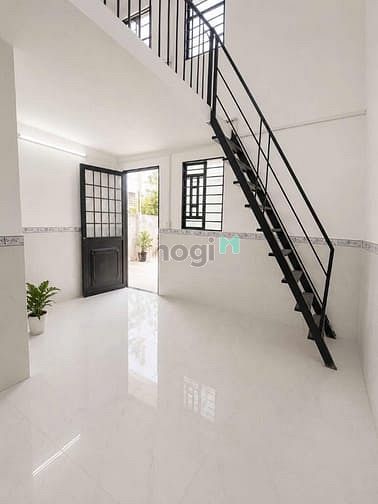 Hình ảnh Khai trương phòng trọ rộng 40m2 gác cao siêu thoáng ngay Bình Trị Đông