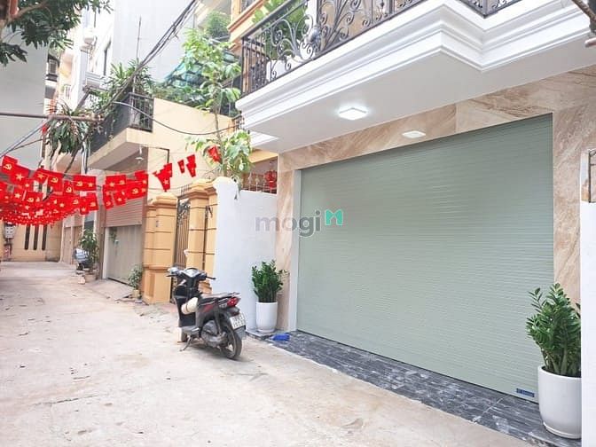Hình ảnh Phố Ngọc Lâm – Long Biên – Ô TÔ – 81 M2 – 6 Tầng – MT 4.8 M – Giá 19.3