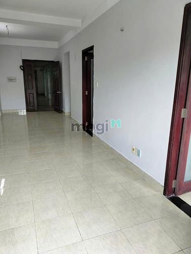 Hình ảnh Chung cư Phú Thạnh, Nguyễn Sơn, TP: 2PN, 65m2, nhà trống, 7,5tr