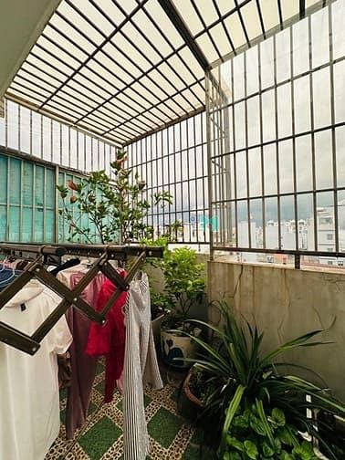 Hình ảnh Bán nhà 4 tầng Hoàng Bật Đạt khu phân lô - Hẻm oto - 7x tỷ