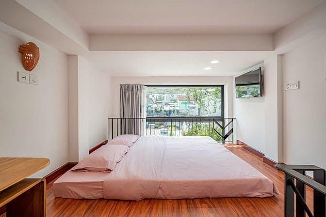 Hình ảnh Phòng cho thuê có gác quận 1 gần nhà thờ Tân Định gần ĐH UEH viện ISB
