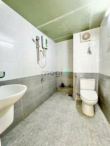 Hình ảnh Chính Chủ Cho Thuê Mặt Bằng Gần Chợ Hoàng Hoa Thám