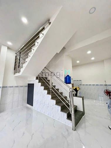 Hình ảnh Bán nhà Hóc Môn 520 triệu cách trường TPHT Nguyễn Văn Cừ 5 phút