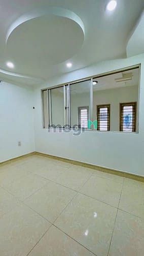 Hình ảnh Hẻm 4M Kế MT 418 Trần Phú Quận 5 - 39M2 4 Tầng - 8 Tỷ 6