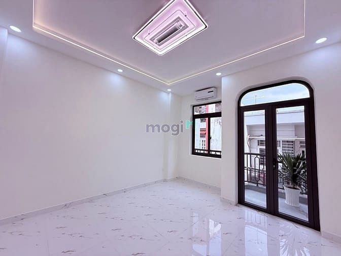 Hình ảnh Bán nhà oto thông Hoàng Bật Đạt - 4 tầng - 48m2 - 7x tỷ