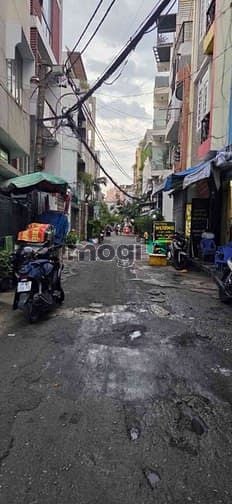 Hình ảnh Bán nhà 5 tầng vuông vức Lạc Long Quân - Gần chợ Ông Địa - Nhỉnh 5 tỷ