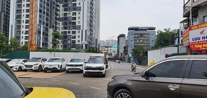 Hình ảnh Hiếm ! Nhà nhỏ đẹp xinh phố Minh Khai gần Times City, 5 tầng, 3 ngủ