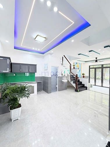 Hình ảnh chính chủ bán nhà 80m2 Hóc Môn 485 triệu có sổ gần chợ Xuân Thới Thượn