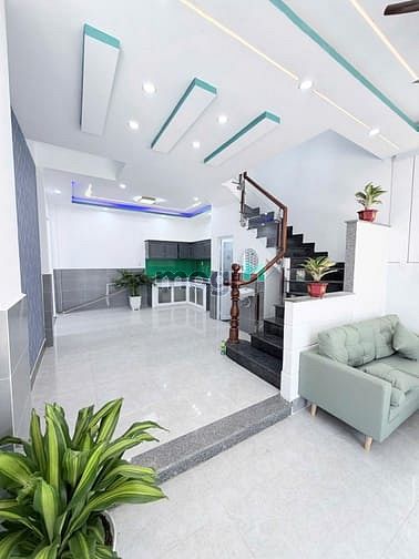 Hình ảnh chính chủ bán nhà 80m2 Hóc Môn 485 triệu có sổ gần chợ Xuân Thới Thượn
