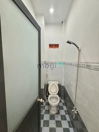 Hình ảnh Chạy Thận Bán Gấp Nhà Lầu Mới Xây 4x11 Chỉ 525 Triệu