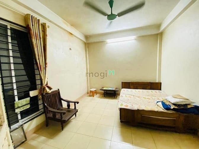 Hình ảnh Tôi cần bán nhà MP Đê La Thành, giá 26 tỷ, 33m2x3T, KD được