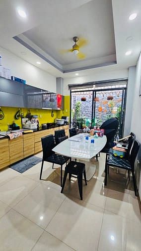 Hình ảnh Hẻm 4M Gần MT Dương Bá Trạc Quận 8 61M2 3 Tầng - 9 Tỷ 7