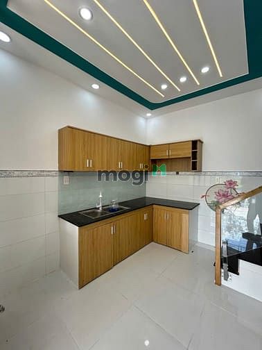 Hình ảnh 685TR-Góc 2MT, Đường Ô Tô 5m, KDC. Tiện ích, Chợ, trường học,.Hóc Môn
