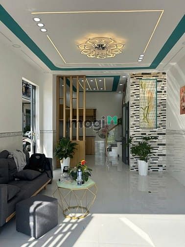 Hình ảnh 685TR-Góc 2MT, Đường Ô Tô 5m, KDC. Tiện ích, Chợ, trường học,.Hóc Môn