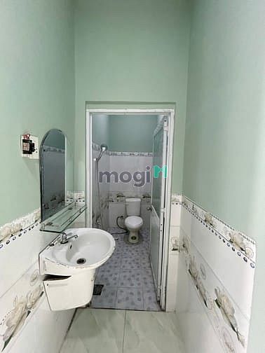 Hình ảnh 885TR, công chứng nhận nhà 60m2, ngay đường lớn 100m, ô tô 5m. Hóc Môn