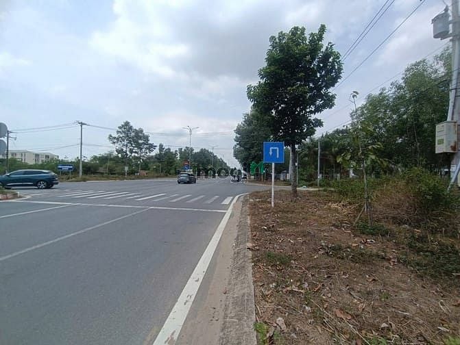 Hình ảnh Đất MT Nguyễn Hữu Cảnh Nhơn Trạch ,QH ONT,Giá RẺ 3,5TY, SHR CHÍNH CHỦ