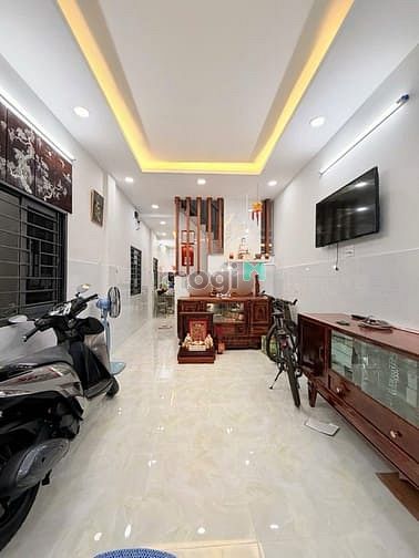 Hình ảnh Bán Nhà Quận 10 52M2 3 Tầng 3 PN - 8 Tỷ 9