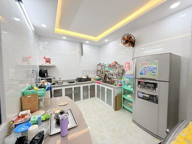 Hình ảnh Bán Nhà Quận 10 52M2 3 Tầng 3 PN - 8 Tỷ 9